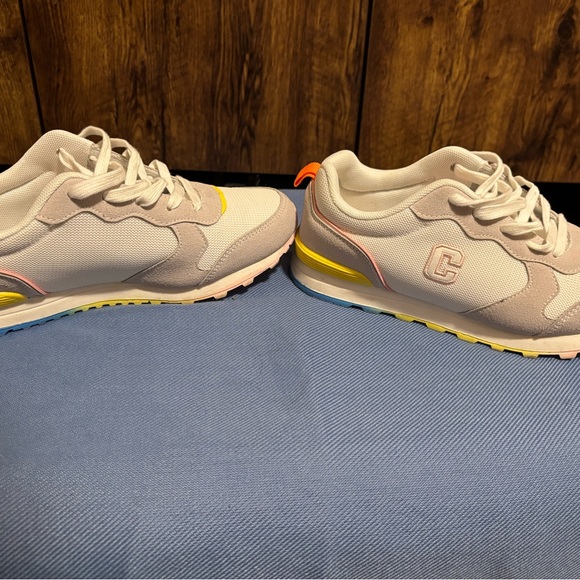 Cloud Air Sneakers - Picture 5 of 6